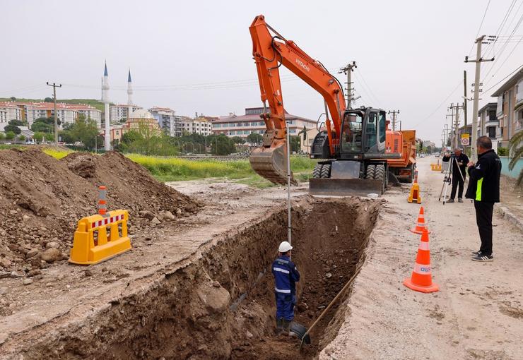 İZSU’nun Bergama’da başlattığı kapsamlı yatırımlarla hem yağmur suyu altyapısı güçleniyor