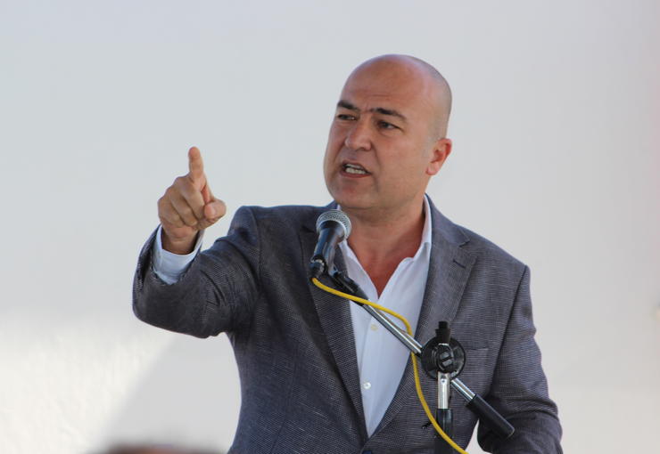 Ankara Ayaş'ta 23 Nisan törenlerindeki protokol kriziyle başlayan gerginlik, Kaymakam