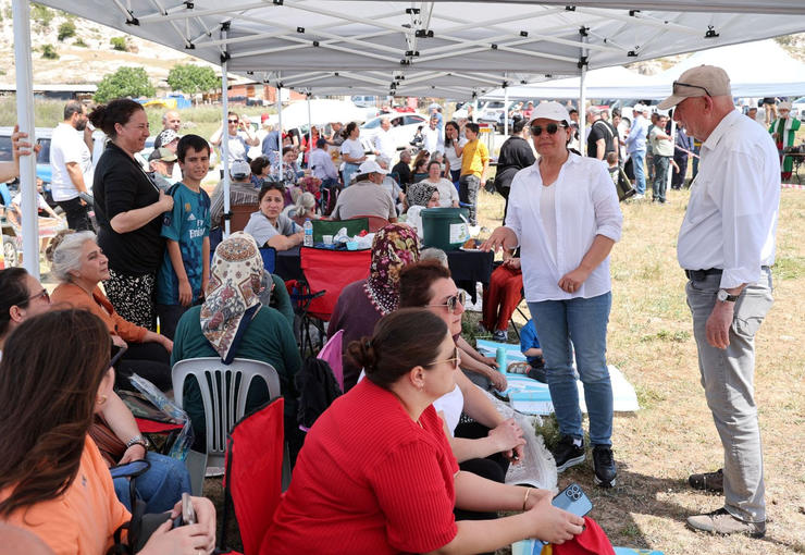 Foça Belediyesi ve Foça Muhtarlar Birliği iş birliğiyle, Foça Kaymakamlığı