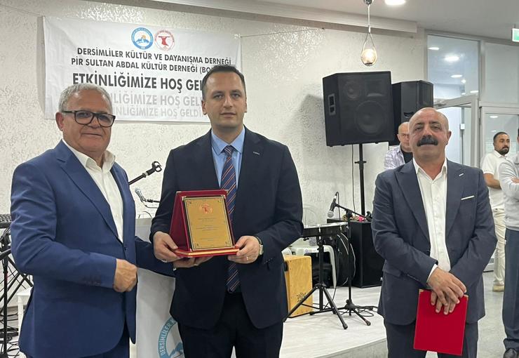 Bornova Belediyesi’nin ev sahipliğinde, Dr. Sırrı Aydoğan Kültür Merkezi’nde düzenlenen