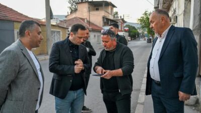 Bornova Belediye Başkanı Ömer Eşki, Egemenlik Mahallesi’nde saha incelemesi yaparak