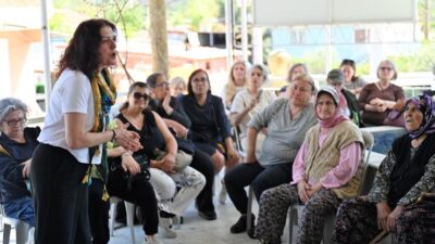 Bornova Belediyesi, BAYETAV işbirliğiyle düzenlediği “Kadın Buluşmaları” kapsamında kadınları her