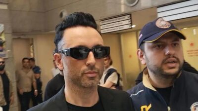 "Perperişan" şarkısının sözlerinde müstehcen betimlemelerin yapıldığı ve yaş sınırlaması olmaması