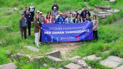 Çeşme Belediyesi Gençlik ve Spor Hizmetleri Müdürlüğü tarafından, otizme dikkat