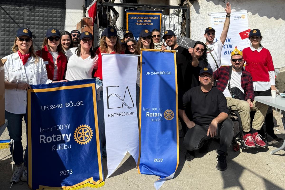 İzmir 100. Yıl Rotary Kulübü, Fikir Sanat Rotary Kulübü ve