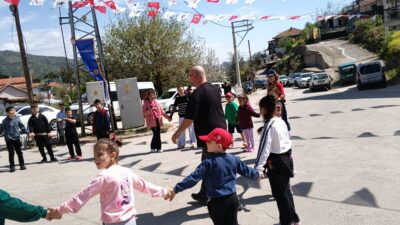 İzmir 100. Yıl Rotary Kulübü, Fikir Sanat Rotary Kulübü ve