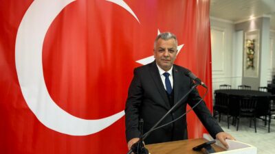 Siyasetin gürültülü koridorlarında değil, Çiğli’nin samimi sokaklarında iz bırakan bir