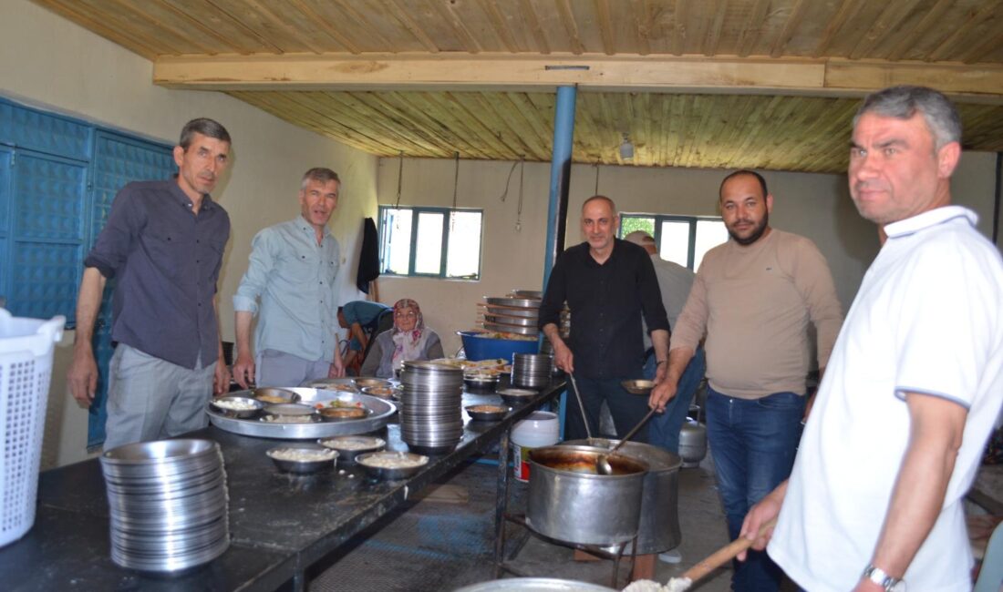 Manisa’nın Gördes ilçesine bağlı Tüpüler Mahallesi geleneksel köy hayrına 2
