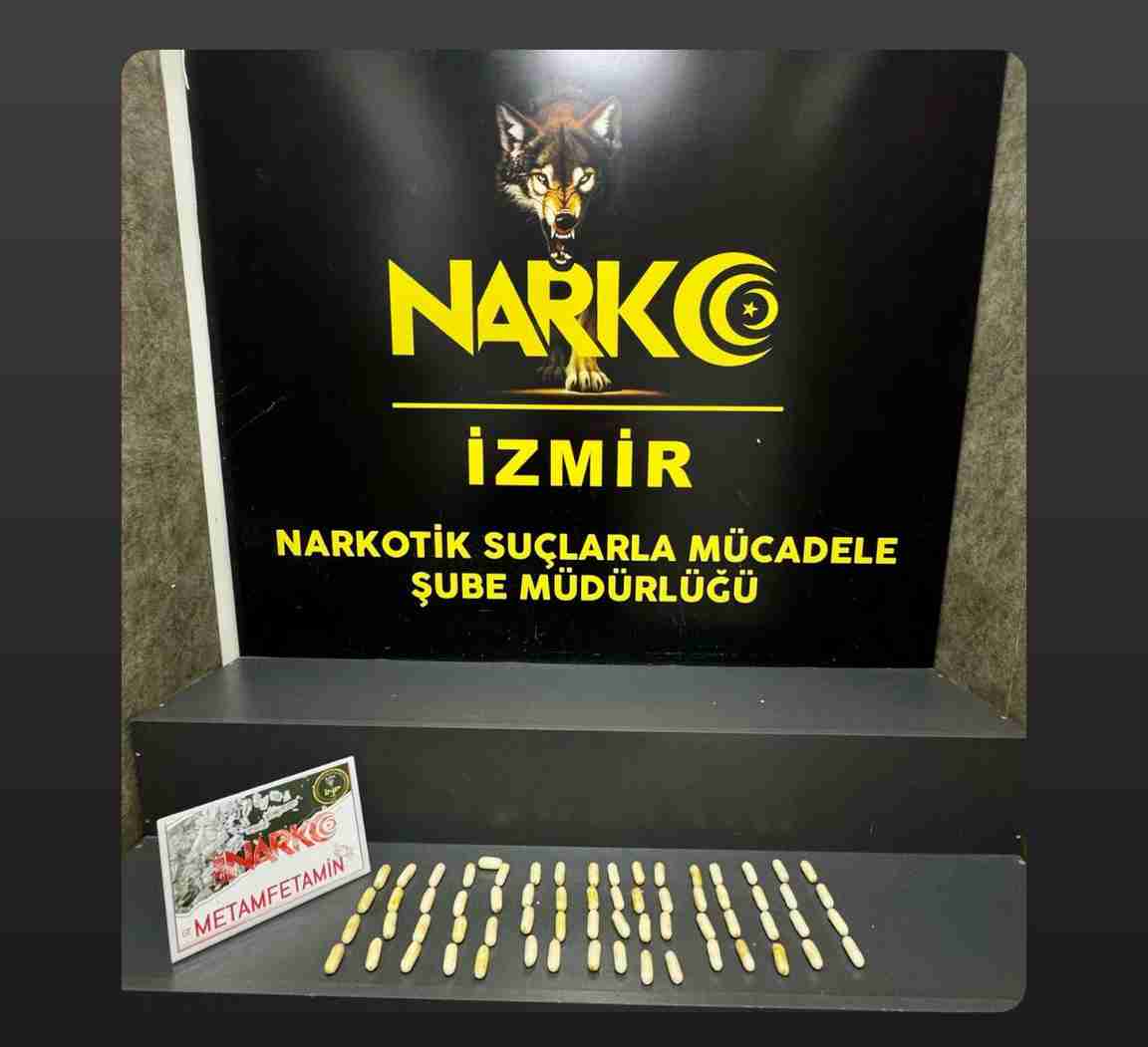 İzmir’de Narkotik Suçlarla Mücadele Şube Müdürlüğü ekiplerince yürütülen çalışmalar kapsamında,