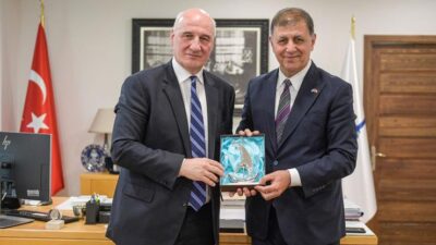 İzmir Büyükşehir Belediye Başkanı Dr. Cemil Tugay, Yunanistan Büyükelçisi Theodoros