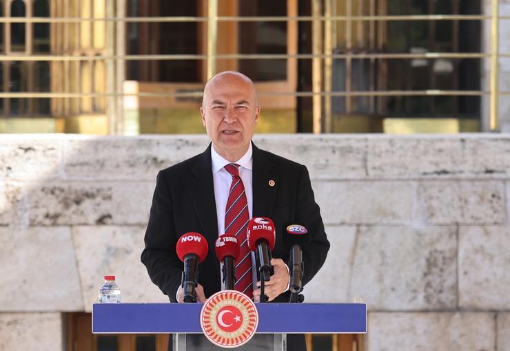 CHP İçişleri Politika Kurulu Başkanı ve İzmir Milletvekili Murat Bakan,
