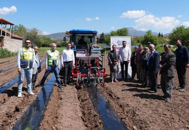 Denizli Büyükşehir Belediyesi, kırsal kalkınmayı güçlendirmek ve tarımsal üretimde verimliliği