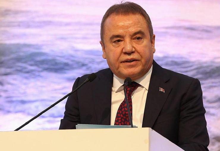 İstanbul Cumhuriyet Başsavcılığı; Muhittin Böcek, oğlu Mustafa Gökhan Böcek ve