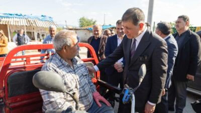 İzmir Büyükşehir Belediye Başkanı Dr. Cemil Tugay, Bayındır Çırpı Mahallesi’ni