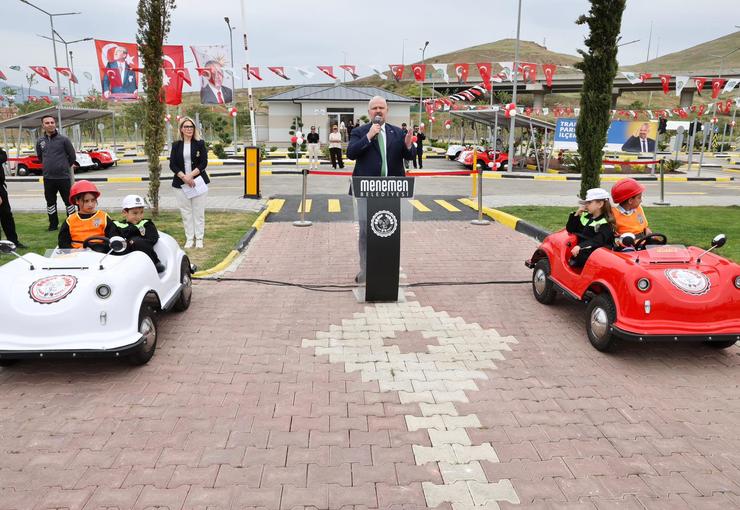 Menemen Belediyesi her ihtiyaç ve her yaş grubu için ‘özel’