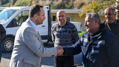 Bornova Belediyesi, ilçedeki temizlik hizmetlerini güçlendirmek amacıyla 325 adet 1100
