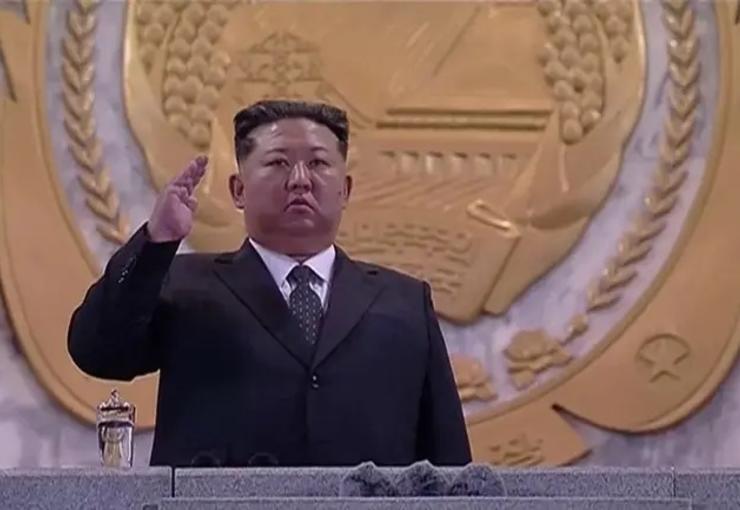 Trump’ın Çin seyahatinin yankıları bitmek bilmiyor. 