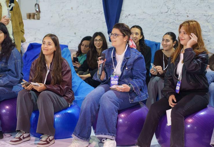 İzmir Büyükşehir Belediyesi’nin uluslararası Youth Climate Action Fund programına seçilmesiyle