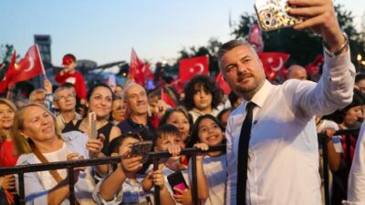 Buca’da 19 Mayıs Atatürk’ü Anma, Gençlik ve Spor Bayramı büyük