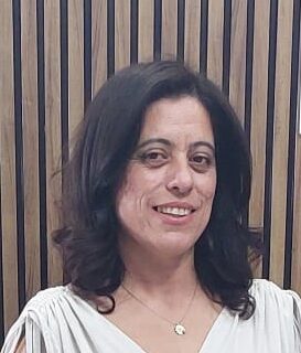 SULE GUVEN GULER yazar fotoğrafı
