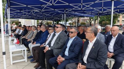 Manisa’nın Salihli ilçesinde ‘Dünya Çiftçiler Günü’ görkemli bir etkinlikle kutlandı.