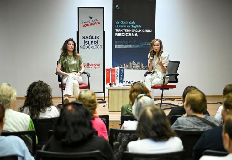 Bornova Belediyesi ile Medicana Sağlık Grubu iş birliğinde düzenlenen “Anneliğin