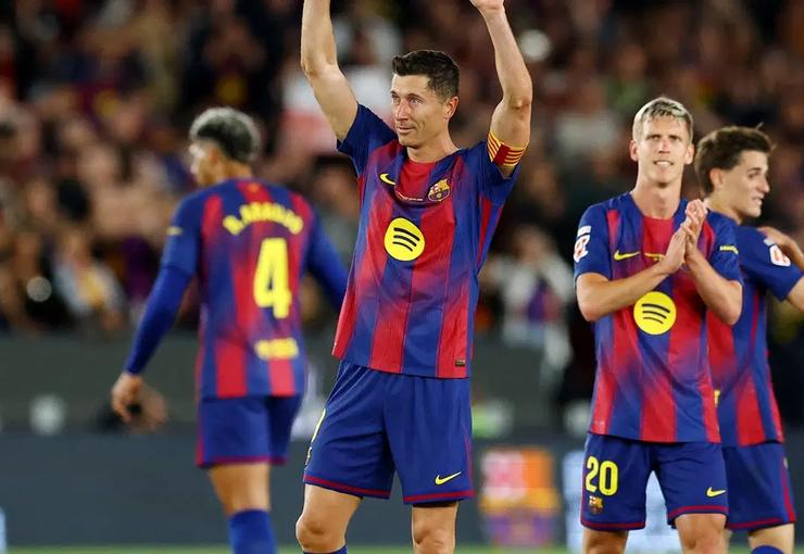 Fenerbahçe Başkan Adayı Hakan Safi'nin Barcelona ile yollarını ayıran Polonyalı