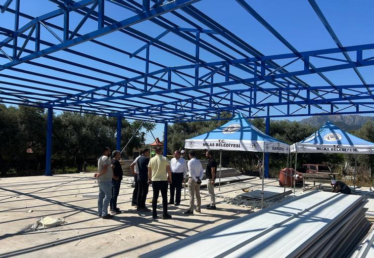 Milas Belediye Başkanı Fevzi Topuz, belediye tarafından yapılan çalışmaları yerinde