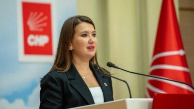 CHP İzmir Milletvekili Gökçe Gökçen, Genel Merkez'deki odasına 'Hain Kemal'