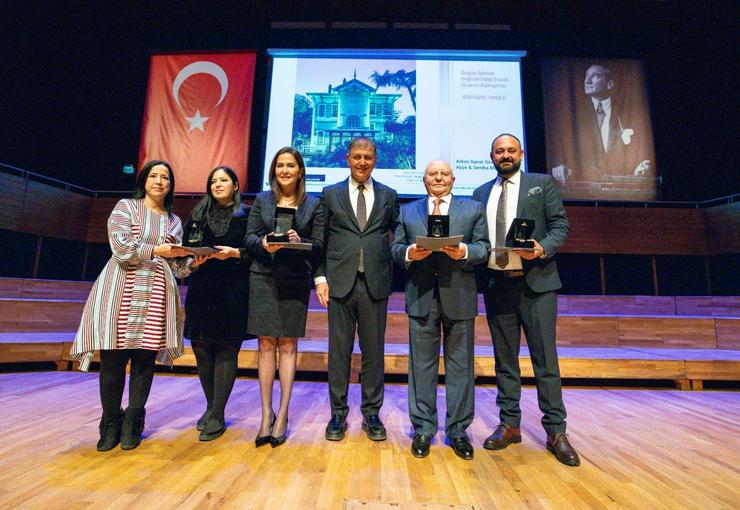 İzmir Büyükşehir Belediyesi’nin kültürel mirasın korunmasına yönelik farkındalığı artırmak amacıyla
