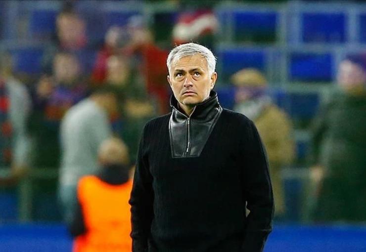 İspanyol devinde 2030’a kadar başkanlığa seçilen Florentino Perez, Jose Mourinho’nun