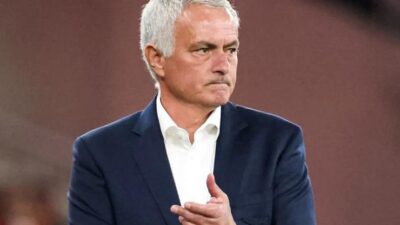 Portekiz Ligi ekibi Benfica, Teknik Direktör Jose Mourinho'nun sözleşme fesih