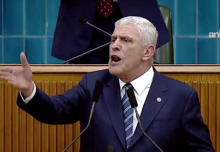 İYİ Parti Genel Başkanı Müsavat Dervişoğlu, partisinin grup toplantısında ''Bizi