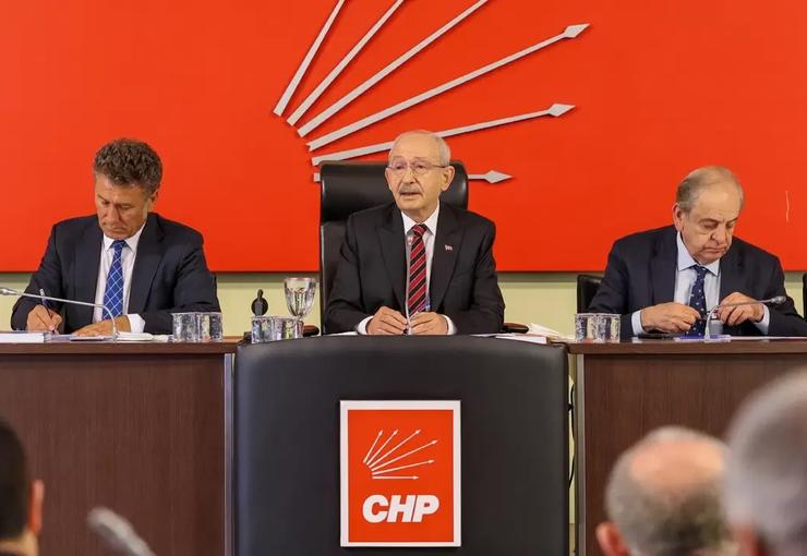 CHP Genel Başkanı Kemal Kılıçdaroğlu, bugün Merkez Yönetim Kurulu'nu (MYK)