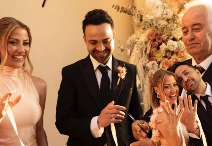 Şarkıcı Derya Uluğ, uzun süredir birlikte olduğu müzisyen Asil Gök