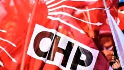 Mahkeme kararıyla CHP Genel Başkanlığı'na Kemal Kılıçdaroğlu'nun geri dönmesiyle CHP'de