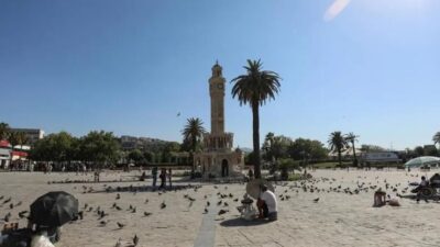 İzmir’de yeni hafta ile birlikte hava sıcaklıkları yükselecek. Yağmur yağışının