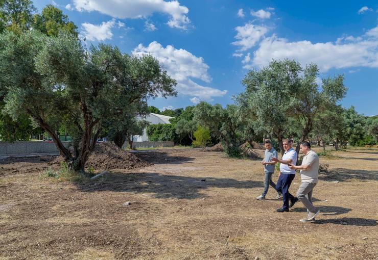 İzmir Büyükşehir Belediyesi, yıllardır atıl durumda bulunan Aliberti Köşkü ve