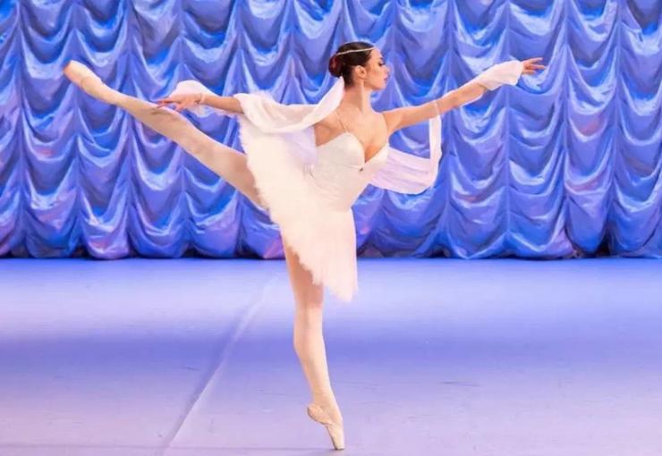 Rusya’nın başkenti Moskova’daki uluslararası bale yarışmasında Türkiye’yi temsil edecek genç