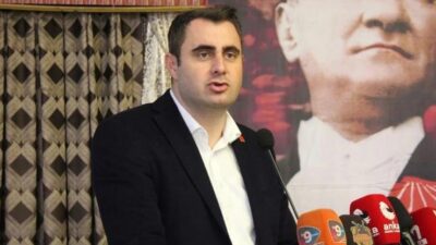 CHP'de görevden alınan İl Başkanı Çağatay Güç bir basın açıklaması