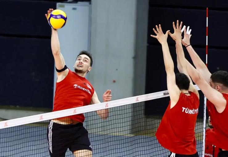A Milli Erkek Voleybol Takımı'nın FIVB Milletler Ligi'nin (VNL) 2.