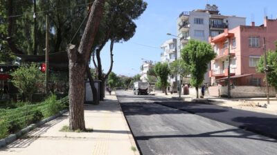 İzmir Büyükşehir Belediyesi kentin önemli altyapı projelerini bir bir hayata