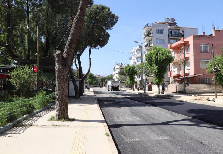 İzmir Büyükşehir Belediyesi kentin önemli altyapı projelerini bir bir hayata