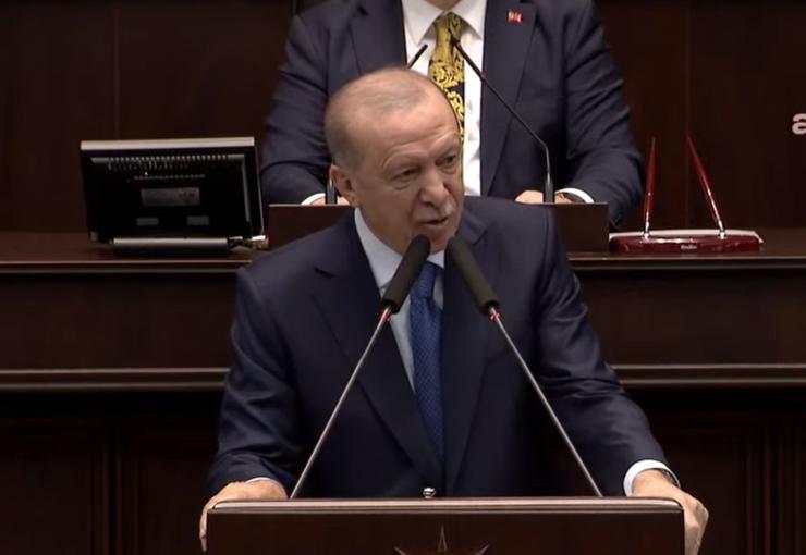 AKP'li Cumhurbaşkanı Recep Tayyip Erdoğan, CHP'deki 'mutlak butlan' krizine ilişkin