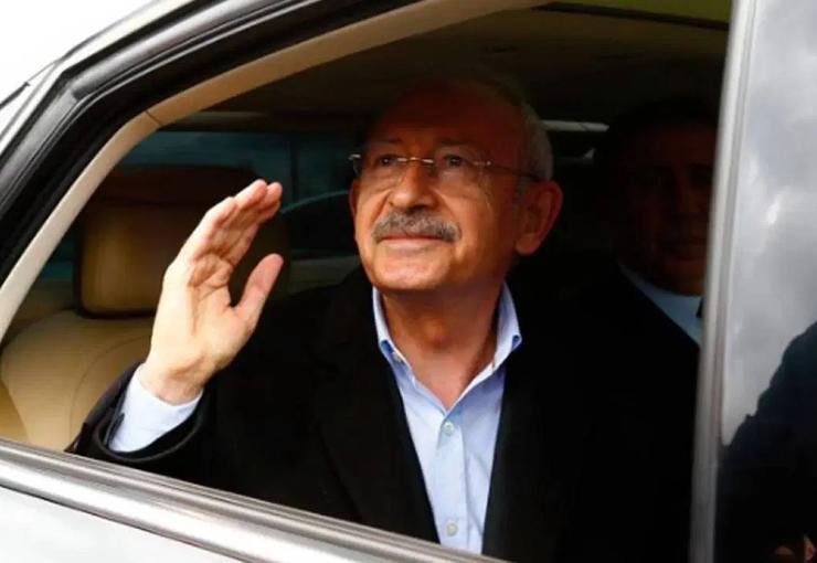 CHP Genel Başkanlığı'na atanan Kemal Kılıçdaroğlu'nun bugün İstanbul'daki 'konvoylu' programı