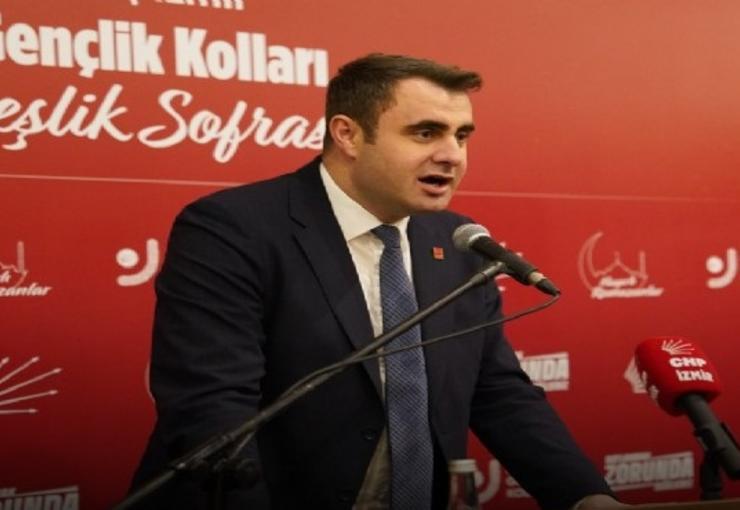 CHP'de MYK kararıyla görevden alınan İl Başkanı Çağatay Güç, Balçova