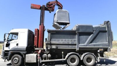 Çiğli Belediyesi, ilçe genelinde yaşam kalitesini artırmaya yönelik çalışmalarına aralıksız