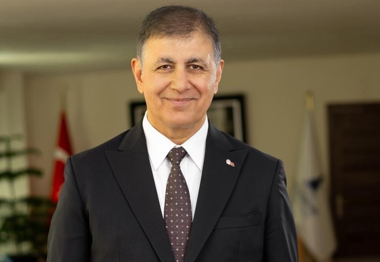 İzmir Büyükşehir Belediye Başkanı Dr. Cemil Tugay bir önemli uluslararası