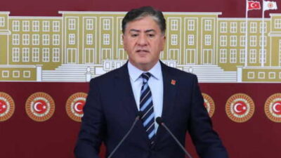 CHP Grup Başkanvekili Murat Emir, Muhittin Böcek ve Özkan Yalım’ın