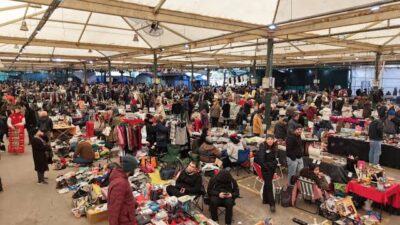 Karşıyaka Belediyesi tarafından Bostanlı Pazaryeri’nde cumartesi günleri kurulması planlanan “Tekstil